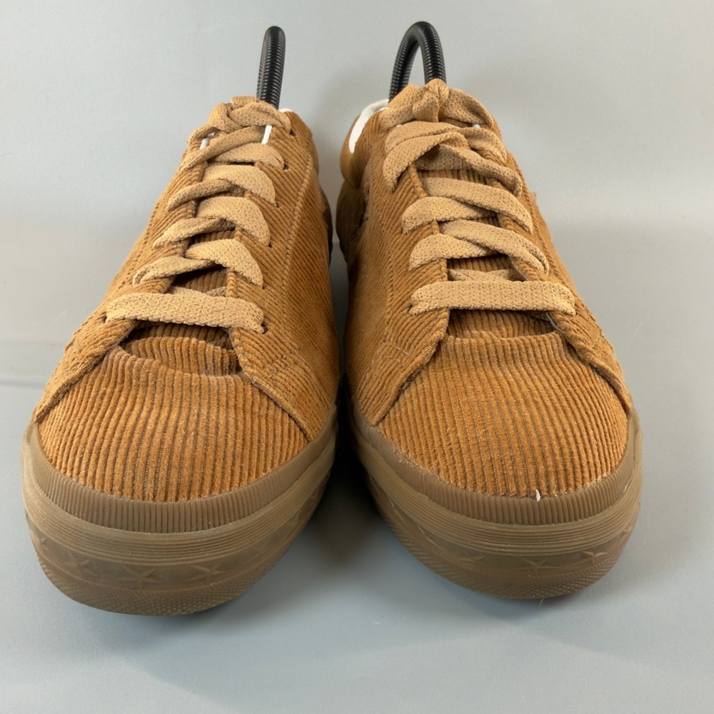Converse Chuck Taylor One Star Corduroy Womens 8 Sneaker Brown Gum Lace Low Shoe - Picture 2 of 16